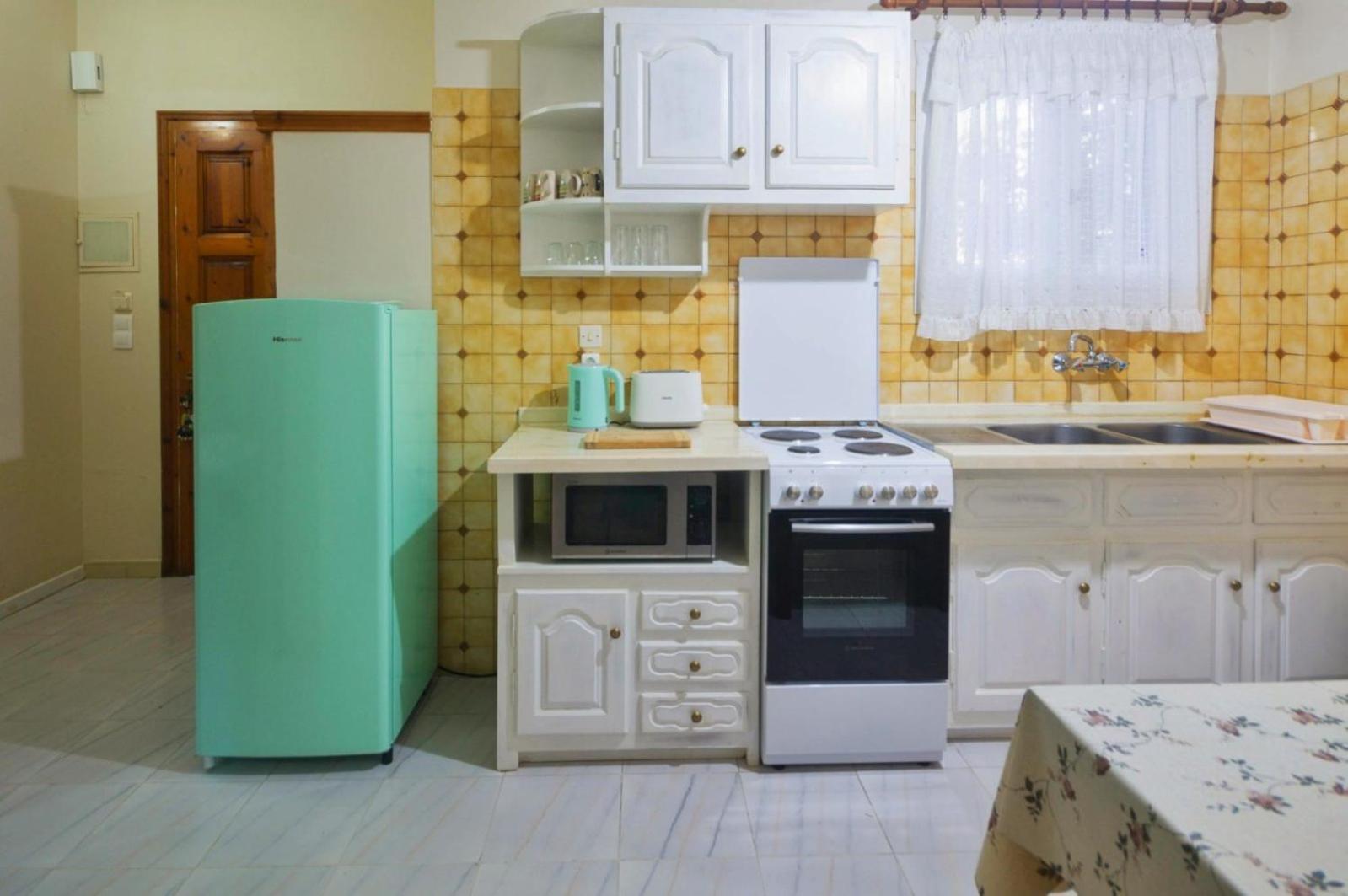 Chrysanthy Apartments ซีดารี ภายนอก รูปภาพ